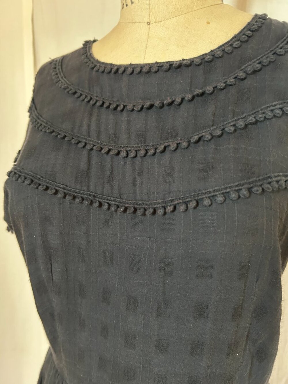 & Other Stories black embroidered dress 8 - Picture 2 of 5